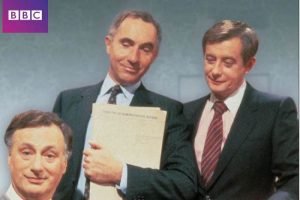 Ӣ硶ǣ/Yes,Ministerȫ3(BBCƷ)Ӣ/Ƶϼٶء